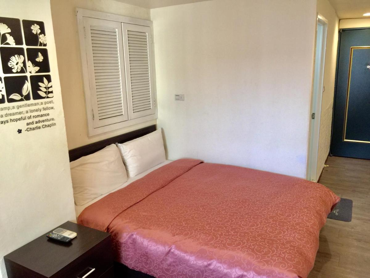 One Plus One Hotel Tajpej Kültér fotó